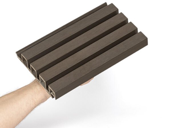 Revestimento para parede Santa Luzia linha Ecowood Ecoripado Maxi 219x25x2900mm
