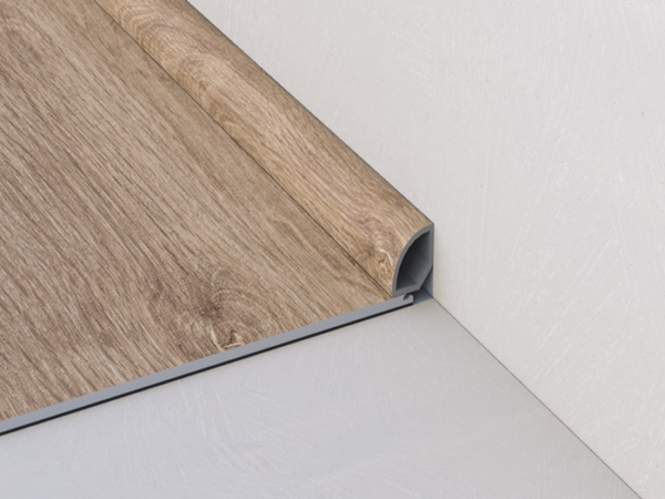 Cordão SPC Poliestireno amadeirado Forthart 15x26x2400mm